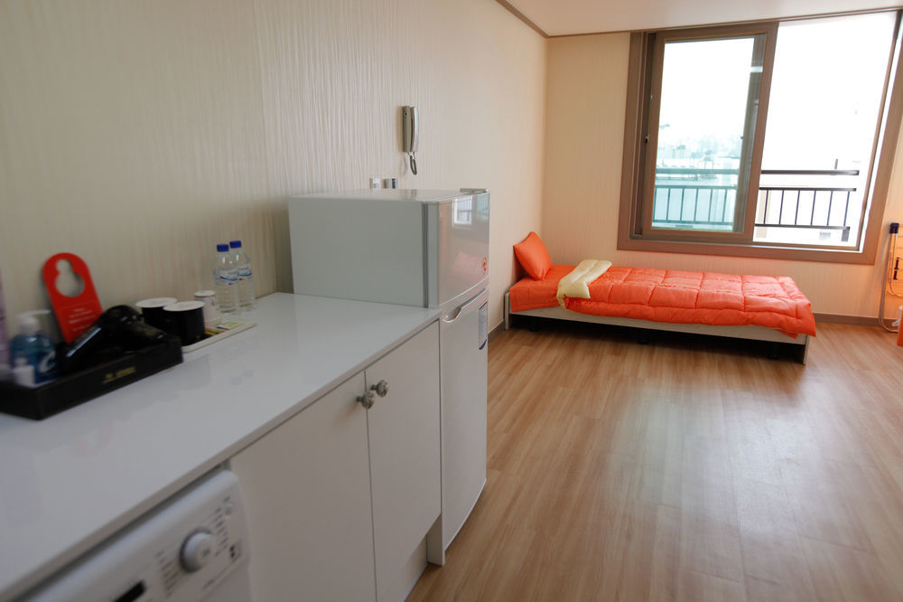Sb House Hotel Suwon Eksteriør billede